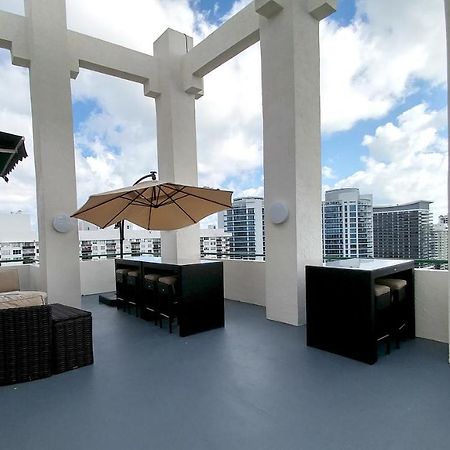 North Bay Village Casablanca West Tower酒店 外观 照片