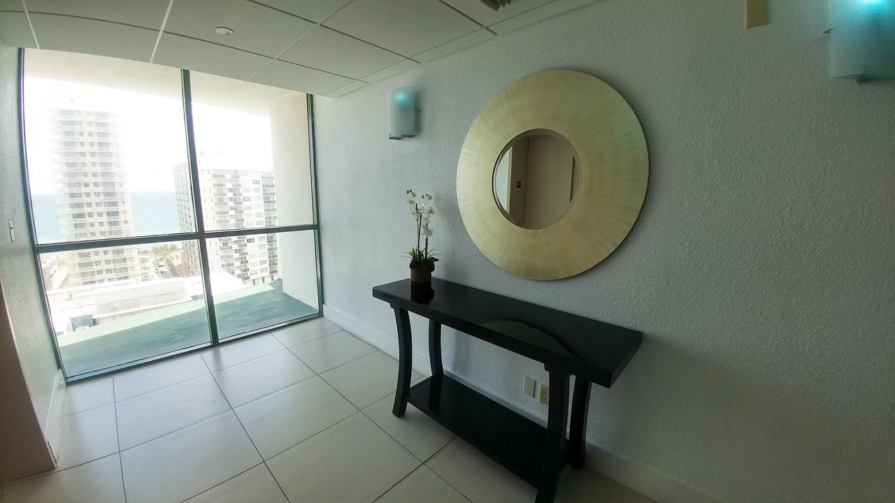 North Bay Village Casablanca West Tower酒店 外观 照片