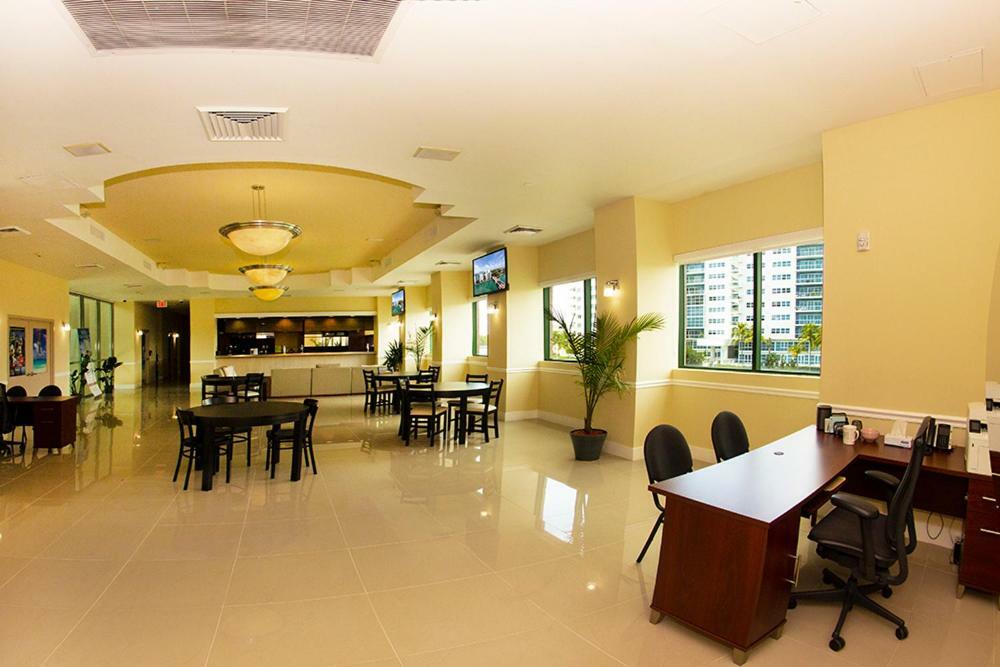 North Bay Village Casablanca West Tower酒店 外观 照片